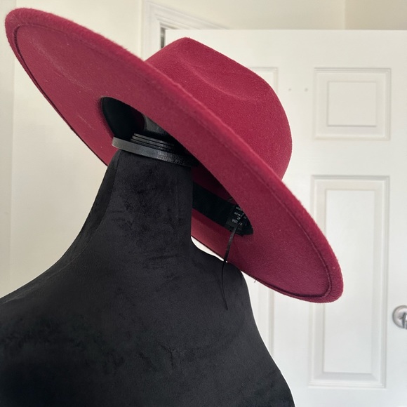 Hat - Picture 2 of 2